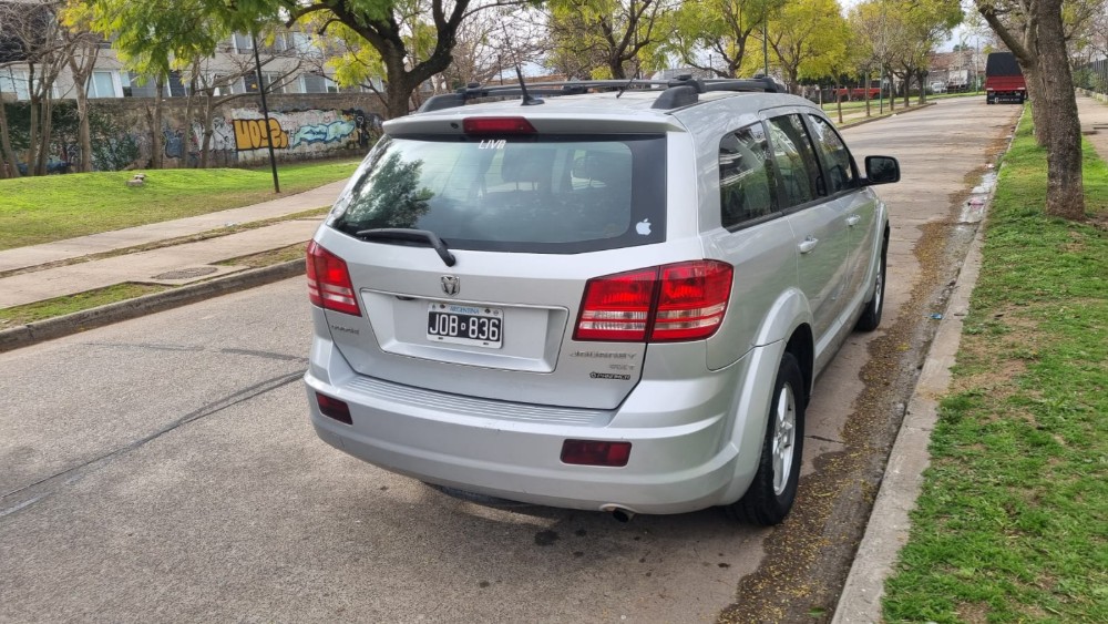 Dodge Journey 2.4 Sxt Atx (3 Filas)+dvd+techo — foto 8